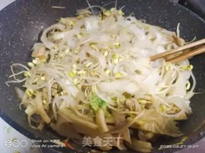 Make Bean sprouts step 3