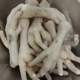 Make Chicken claws with soy sauce step 2