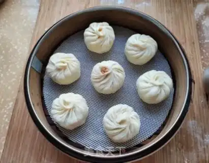 Make Potato sauce buns step 9