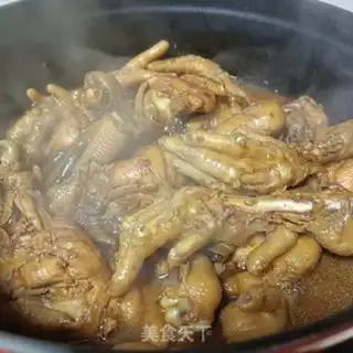 Make Chicken claws with soy sauce step 6