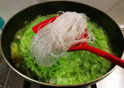 Make radish shrimp skin fan soup step 7