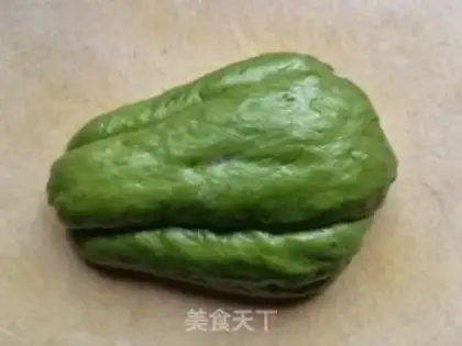 Make Little pepper garlic, fried guava step 0