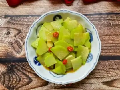 Make Little pepper garlic, fried guava step 8