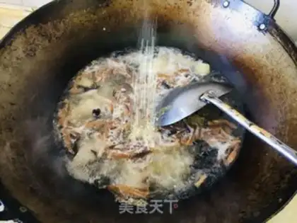 Make Spicy meat soup step 4