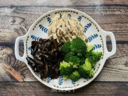 Make The broccoli lumbers step 6
