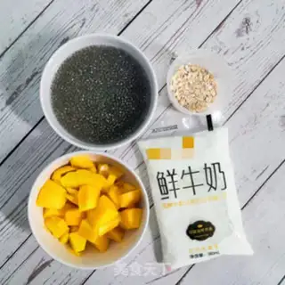 Make Mango Chia seed shake step 0