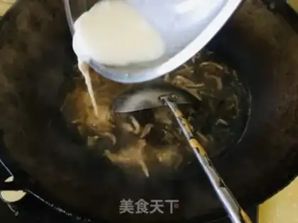 Make Spicy meat soup step 6