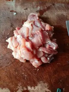 Make Onion pork step 1