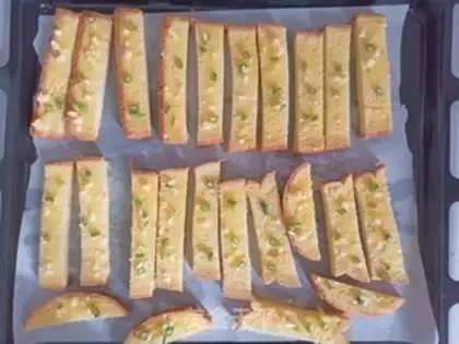 Make Garlic toast step 7