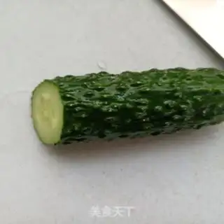Make cucumber chicken step 0