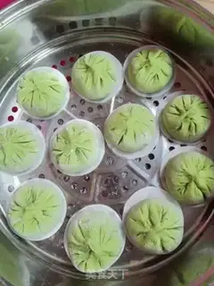 Make A spinach juice bun step 9