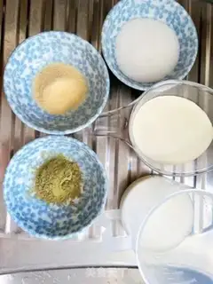 Make Green tea and cream step 0
