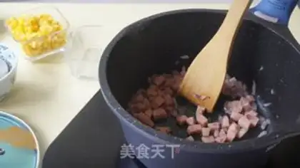 Make Volcanic cheese fried rice step 2