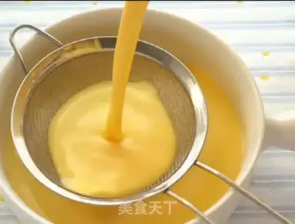 Make Strawberry pudding step 2