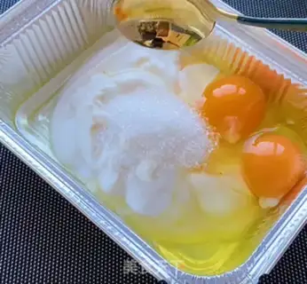 Make Yogurt pudding step 1