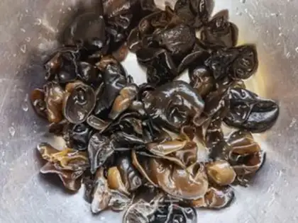 Make Onion fried wood step 0