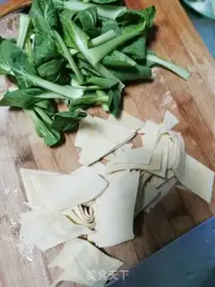 Make Bean-skined sea mushrooms step 1