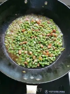 Make The meatloaf makes bean horns step 8