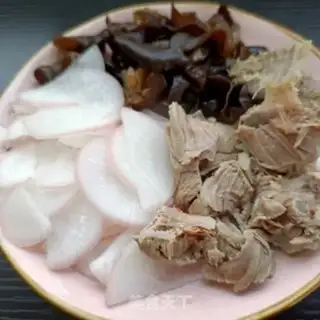 Make Water radish and lamb step 9