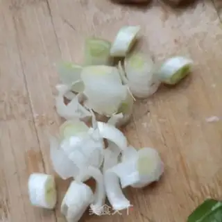 Make Chicken intestines, shrimp slid step 4