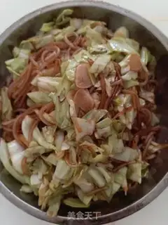 Make A cabbage and a fan step 4