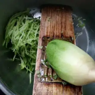 Make White pasta corn radish buns step 10