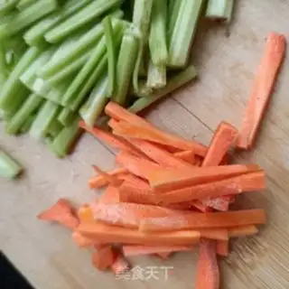 Make The celery is so fat step 1
