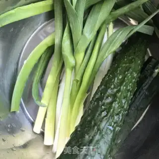 Make The tofu cucumber step 0