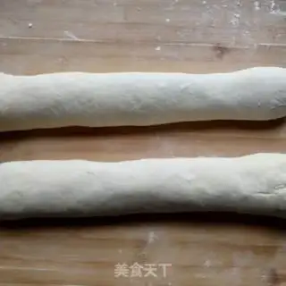 Make White pasta corn radish buns step 15