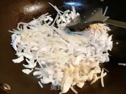Make Chicken-cracker sprouts step 7