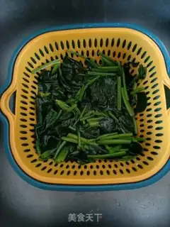 Make A spinach chicken cake step 3