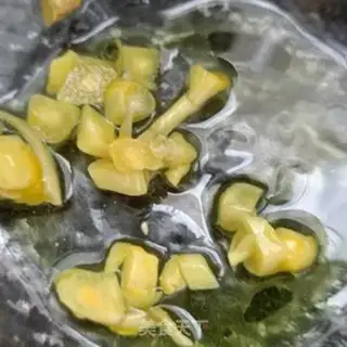 Make cucumber-mucked eggs step 6