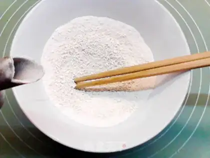 Make Soy mushrooms and meat step 2
