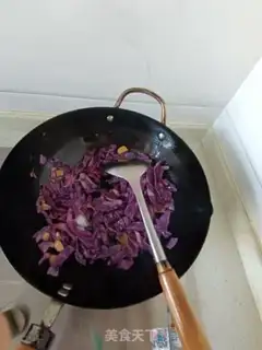 Make Mother-in-law makes purple kale step 5