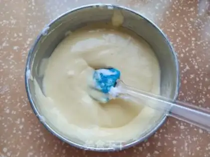 Make Peach jam cake rolls step 8