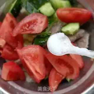 Make Cucumber tomato with cucumber step 5