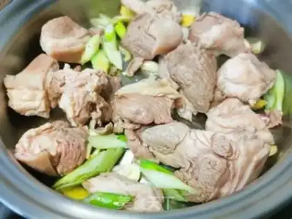 Make Red lamb step 1