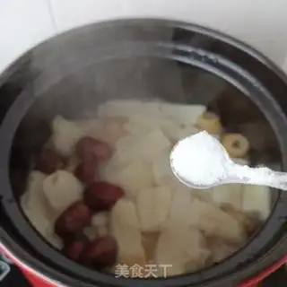 Make Pyramid ribs soup step 7