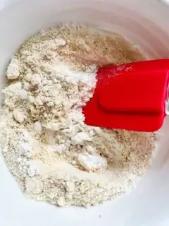 Make Almond cinnamon cookies step 1