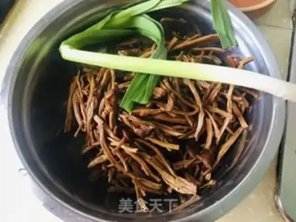 Make Red roasted tea mushrooms step 0