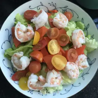 Make Tomato shrimp salad step 7