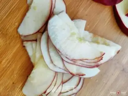 Make Fried toast step 1