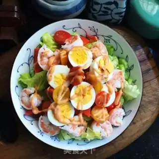 Make Tomato shrimp salad step 9