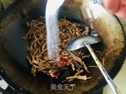 Make Red roasted tea mushrooms step 4