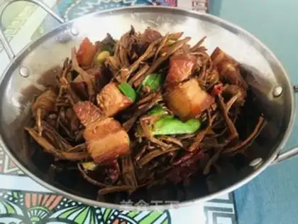 Make Red roasted tea mushrooms step 9