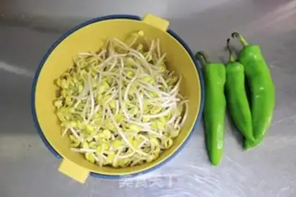 Make Sour pepper soybeans step 0