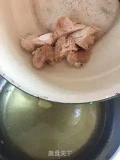 Make Monkey mushroom fan soup step 3