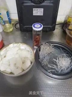 Make Powdered cabbage step 1