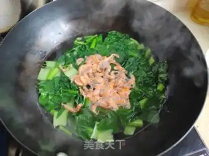 Make Shrimp rice and egg soup step 4