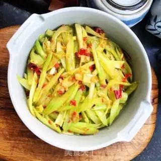 Make Garlic peppers for celery step 8